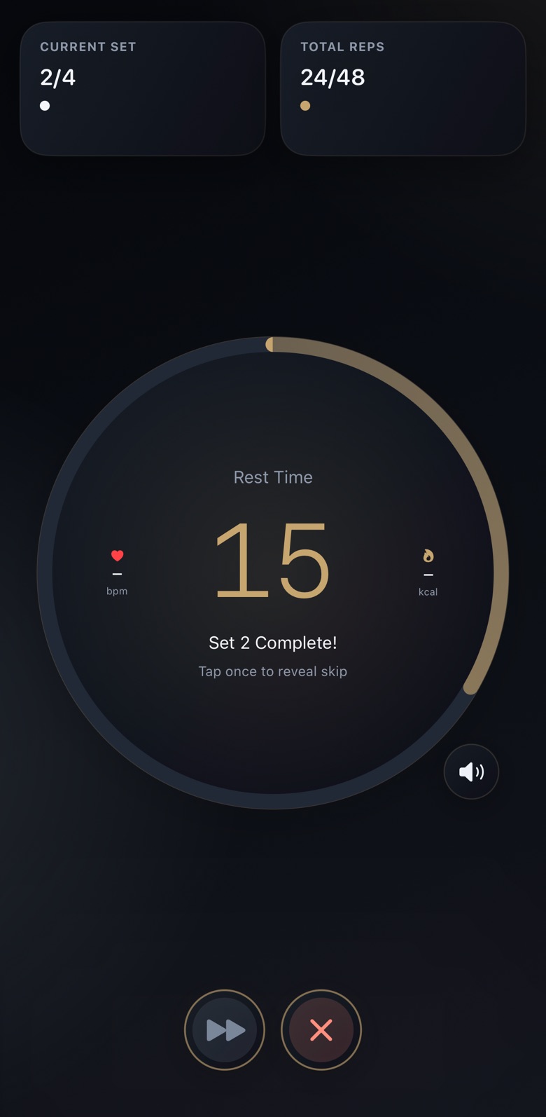 Rest screen: a gold ring counting down 15 seconds after 'Set 2 Complete!', with skip and stop buttons below.